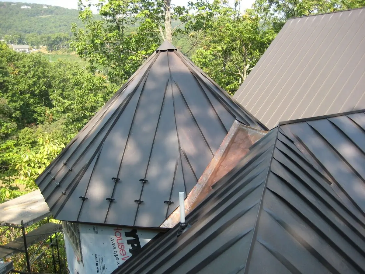 Professional Gutter Cleaning by Craftsman Roofing in Rancho Fontana